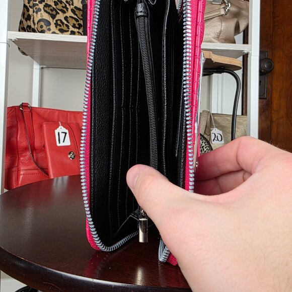 Betsey Johnson Pink Quilted Wallet - Picture 2 of 6